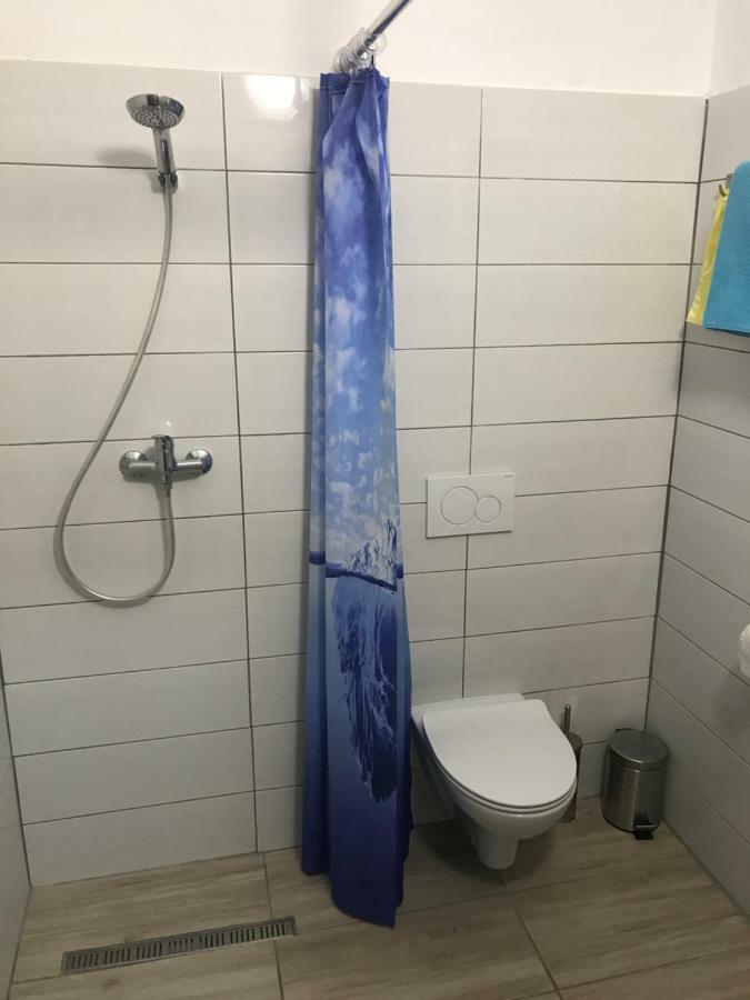 布拉迪斯拉发 维罗旅馆酒店 外观 照片