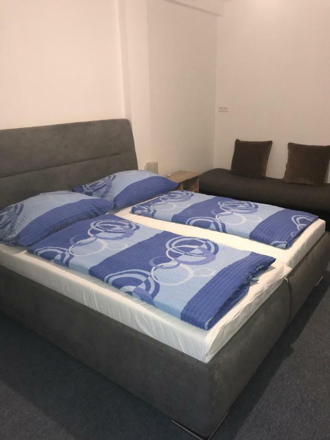 布拉迪斯拉发 维罗旅馆酒店 外观 照片